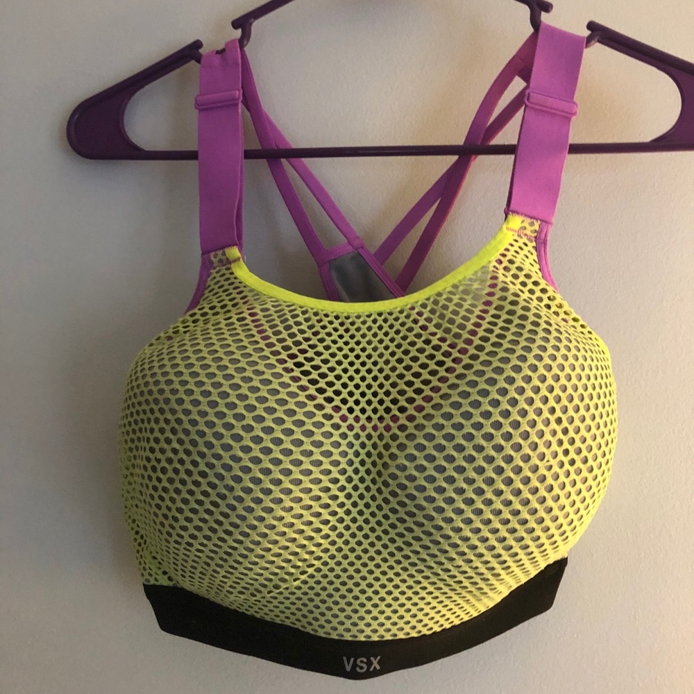 Victorias Secret sports bra